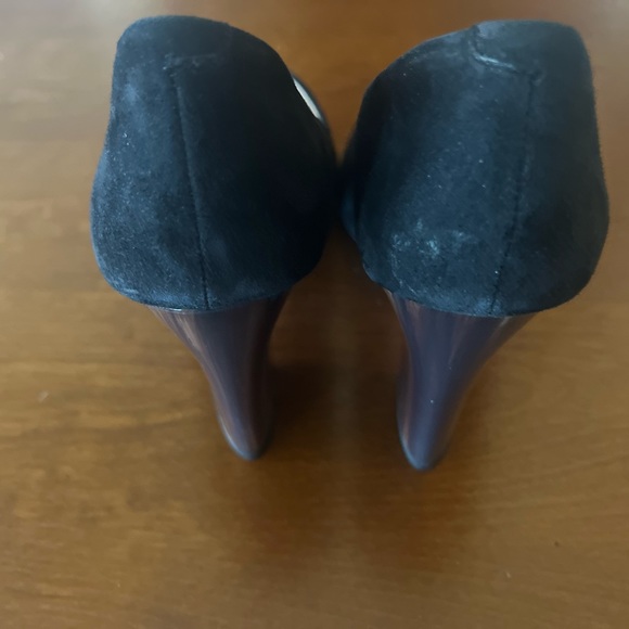 Coach Suede with tortoise heel 8.5 - Picture 6 of 6